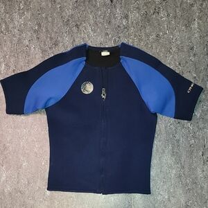 Vintage. Made In USA. ONeill Black and Blue Wetsuit Top. Full-zip